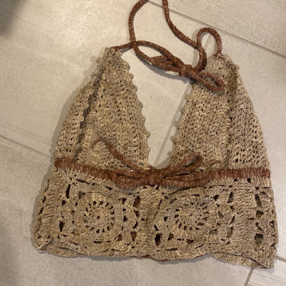 Boho festival top/beach cover up halter. Hand crocheted and perfect for summer - Picture 4 of 5